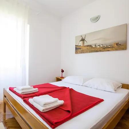Vidak - One Bedroom With Balcony And Sea View - A4 莫鲁纳特